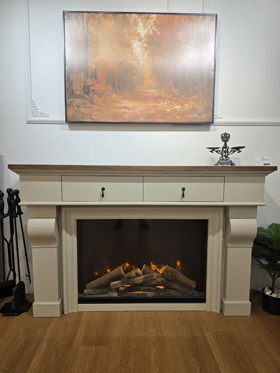 เตาผิงไฟฟ้า A.X Fireplaces รุ่น BOSTON รุ่นพิเศษสาขาเชียงใหม่ ระบบไฟ LED สีครีมท็อปไม้